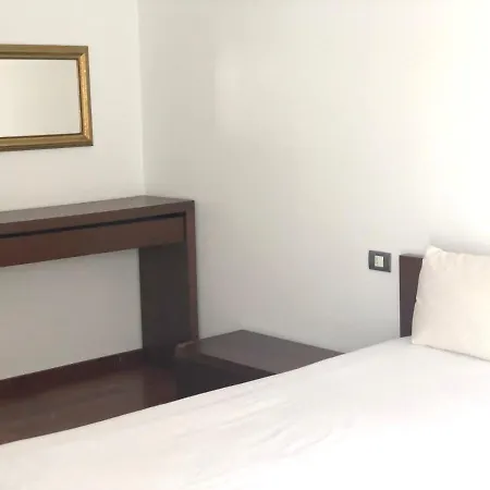 Calle Domingo Pisaca Burgada * 圣克鲁斯-德特内里费